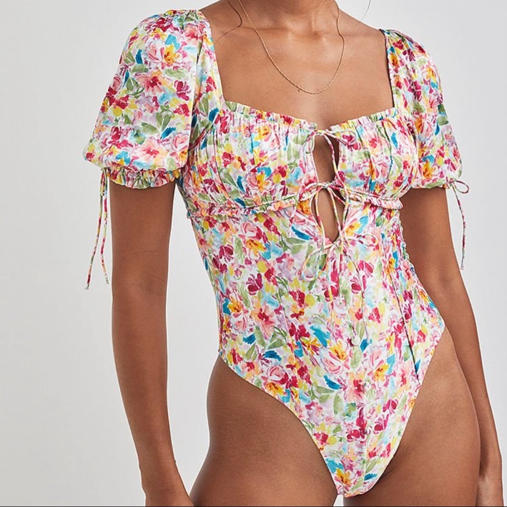 For Love and Lemons Floral Watercolor Bodysuit NWT - Picture 3 of 14